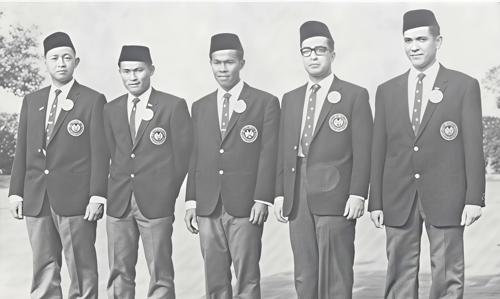 Alfred S. Machado, Sulaiman bin Bluah, Darwis Deren, Dr. Rashid Mallal, Brian R. Marks